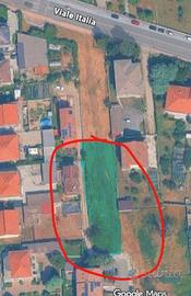 Terreno di ca 1.000 mq nel centro di Leini