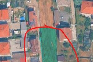 Terreno di ca 1.000 mq nel centro di Leini