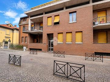 5 LOCALI A TORTONA