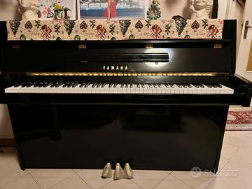 Pianoforte Yamaha B1 PE nero lucido