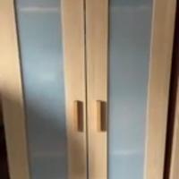 2 armadi piccoli ikea 50 euro l' uno. 100 euro 