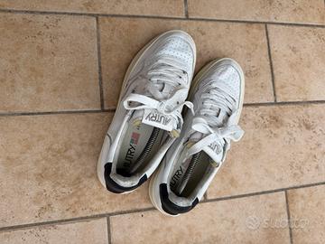 Autry Medalist bianche uomo n.44 originali – usate