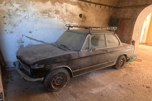 BMW 1502 anni ’70 – da restaurare