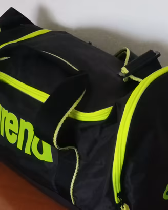 Borsone sportivo, nuovo.