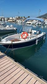 Barca Astra 190 + Yamaha 40/60 (2023)+ GARMIN STRI