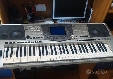Tastiera Yamaha psr 2000