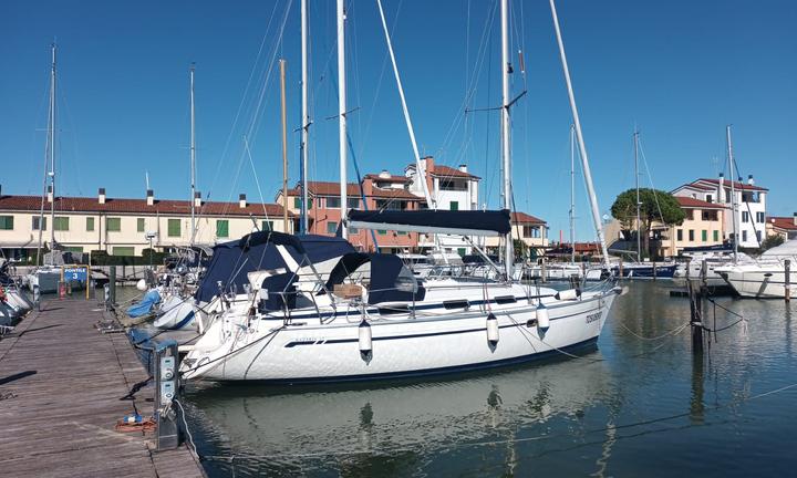 Barca a vela bavaria 37