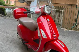 Piaggio Vespa 150 Primavera 3V Red ABS  - 2016