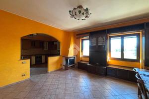 PORZIONE DI BIFAMILIARE A CISTERNA DI LATINA