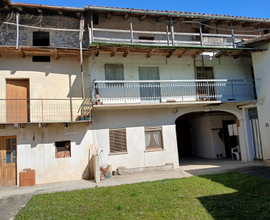Rustico in linea con terreno