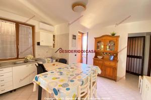 Casa, Campofelice di Roccella.