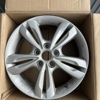 GOMME E CERCHIO HYUNDAI IX35-KIA SPORTAGE 09-15