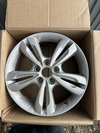 GOMME E CERCHIO HYUNDAI IX35-KIA SPORTAGE 09-15
