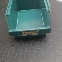 Contenitore plastica