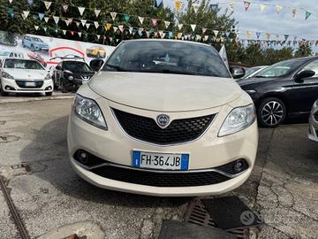 Lancia Ypsilon 1.2 69 CV 5 porte Unyca limited edi
