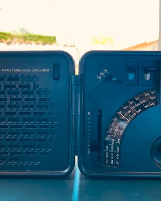 Brionvega radio cubo