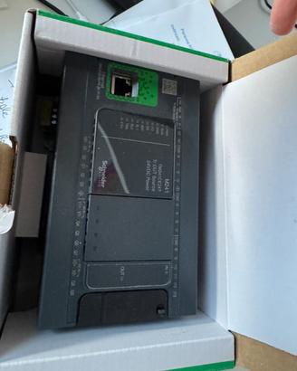 PLC Schneider TM241CE24T