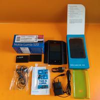 nokia lumia 520 auricolari caricabatterie custodia