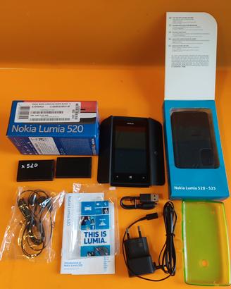 nokia lumia 520 auricolari caricabatterie custodia