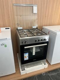 Cucina con Forno Elettrico Ventilato 60x60 cm