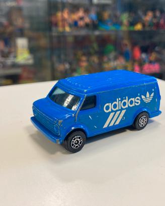 Corgi Van Adidas