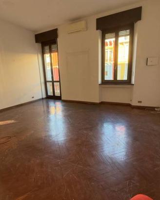 Appartamento di 141 m² con 4 locali a Milano