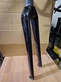 Forcella Gravel Full Carbon 28"