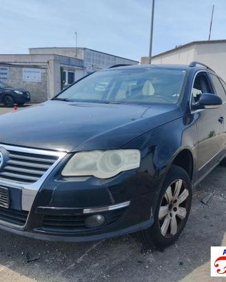 VW PASSAT VARIANT 3C5 1.9 TDI 105CV -ricambi