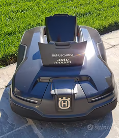Robot rasaerba Automower Husqvarna 315X Copristazi