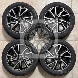 Cerchi 16 e pneumatici originali Toyota Yaris