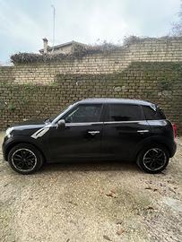 Mini  countryman oneD