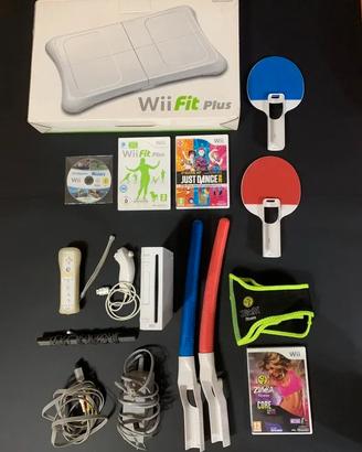 Nintendo Wii Bianca + Wii Fit Plus + Giochi