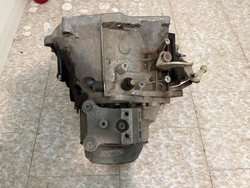 Cambio manuale Peugeot 208 1.6 diesel 75cv 2016