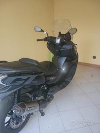 Scooter BMW 400 Triple Black