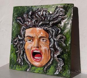 MEDUSA Opera D'Arte Eseguita e dipinta a Mano