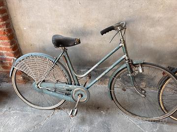 Bicicletta bianchi