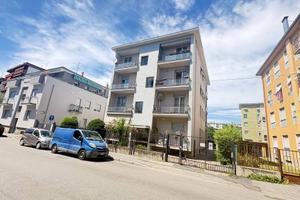 Appartamento di 102 m² con box auto a Monza