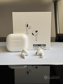AirPods 3 originali Apple con custodia di ricarica