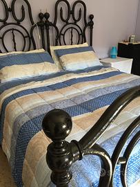 Elegante Letto Molto Antico Pezzo Unico
