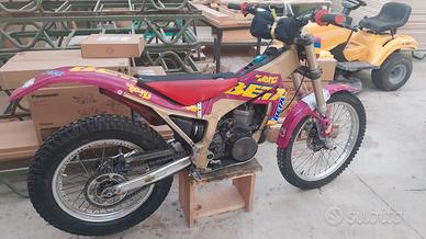 Moto trial beta zero del 1993.  270