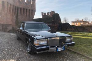 Cadillac Fleetwood brougham d elegance 