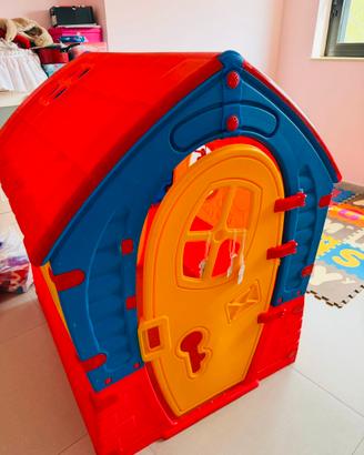 Casetta Scivolo Banco Scuola per bambini