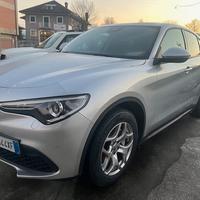 Alfa Romeo Stelvio 2.2 Turbodiesel 190 CV AT8 Q4 B