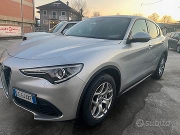 Alfa Romeo Stelvio 2.2 Turbodiesel 190 CV AT8 Q4 B