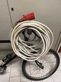 Prolunga elettrica 380 V  18 metri