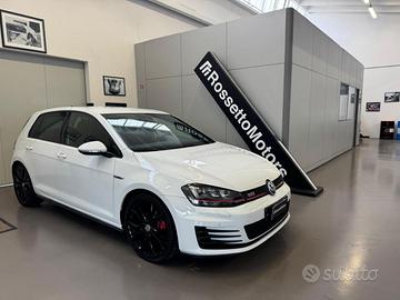 VOLKSWAGEN Golf GTI Performance 2.0 230CV DSG 5p