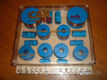 FILTRO CROSSOVER STEREO 3 VIE 300 WATTS 3 WAY