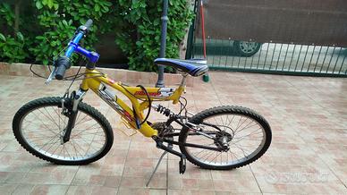 Bici Mountain Bike ruote 24" - altezza 135-165cm