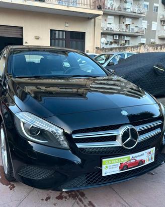 MERCEDES-BENZ A200 CDI 136CV 2015 SPORT