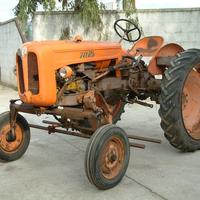 Trattore FIAT 211Rb d'epoca